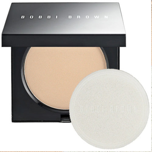 Bobbi Brown Sheer Finish Pressed Powder – kompaktiška pudra 11 g Soft Honey Moterims