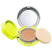 Shiseido Sports BB Compact WetForce Powder SPF 50+ - Tonizuojanti kompaktinė pudra 12 g Medium Moterims