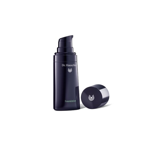 Dr. Hauschka Pagrindas - Maitinamasis makiažas su mineraliniais pigmentais 30 ml (04 Hazelnut) Moterims