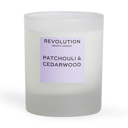 „Revolution Home“ pačiulių ir kedro kvapioji žvakė