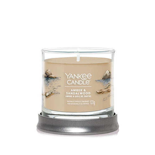 „Yankee Cirle“ žvakė „Amber & Siralwood Signature“ stiklinė (gintaras ir santalas)