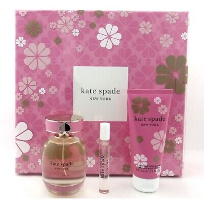 Kate Spade Ņujorkas dāvanu komplekts EDP smaržas 100 ml, mini EDP smaržas 7,5 ml un ķermeņa losjons 100 ml sievietēm