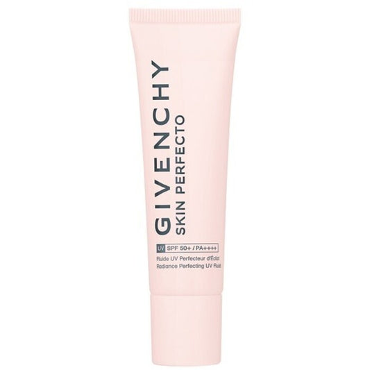 Givenchy „Skin Perfecto Radiance Perfecting UV Fluid SPF 50+“ – skaistinamasis odos fluidas